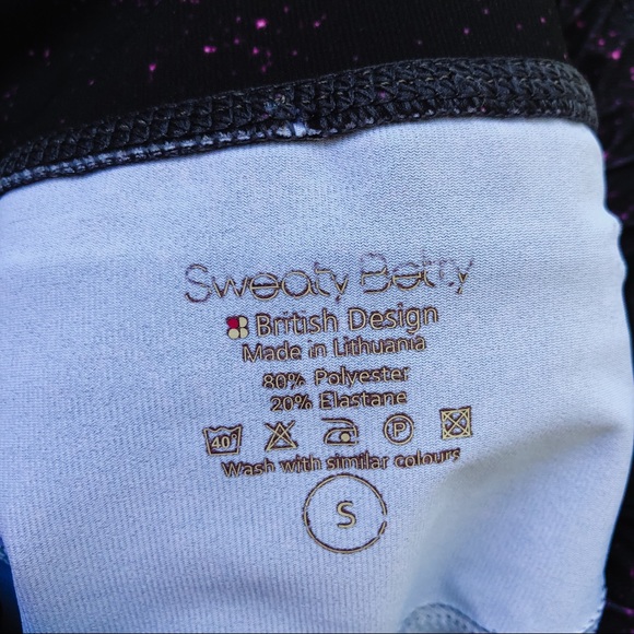 Sweaty Betty Adrenaline Galaxy Run Capris Leggings Black Purple Small - Picture 9 of 10